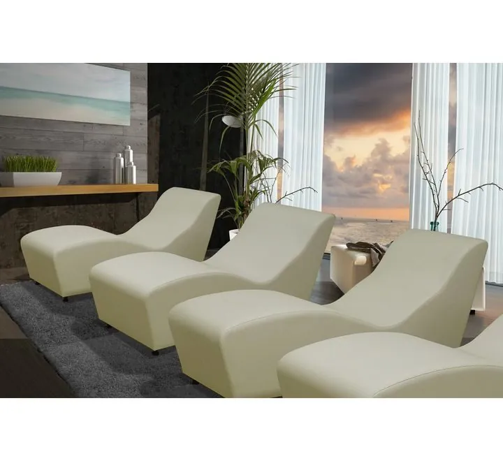 Live Spa relaxation loungers